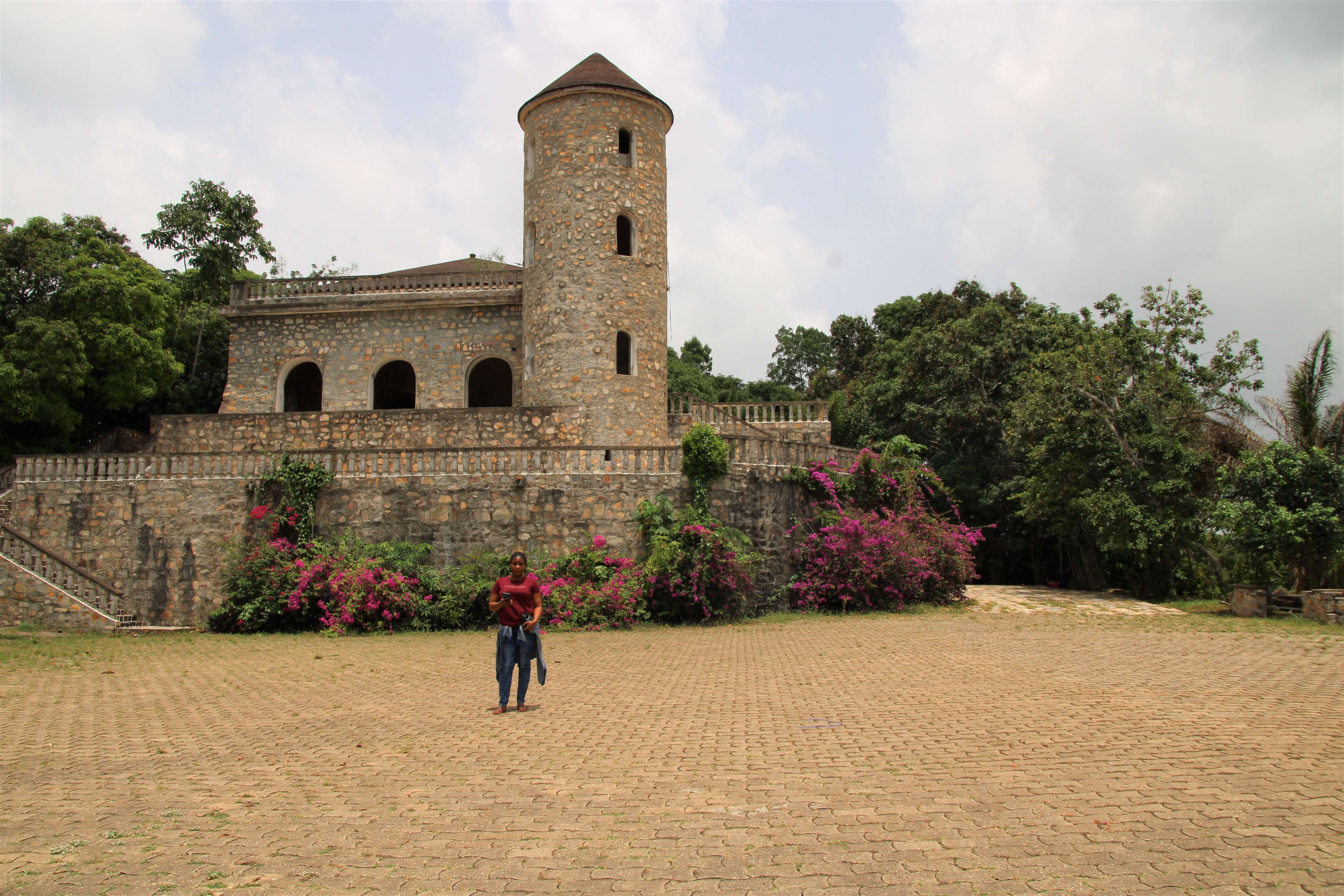 Visite au Chateau viale de Kpalimé